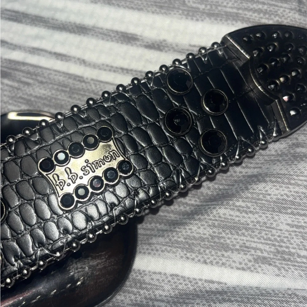 B.B. Simon Black Y2K Studded/Grommet Rhinestone Belt - Size 36